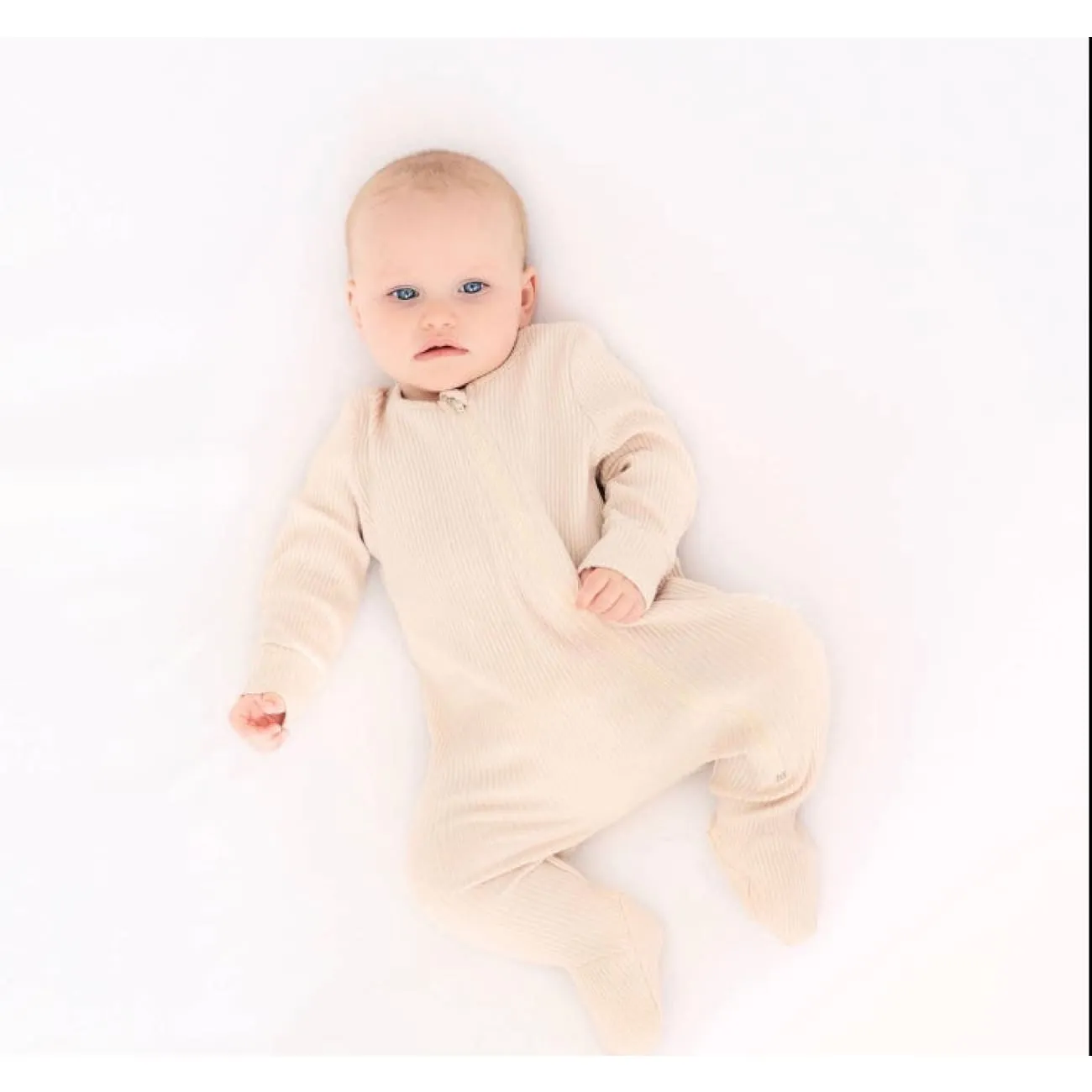 SHORTBREAD ZIP UP RIBBED ROMPER BABYGROW SLEEPSUIT   Size 0 to 3 months